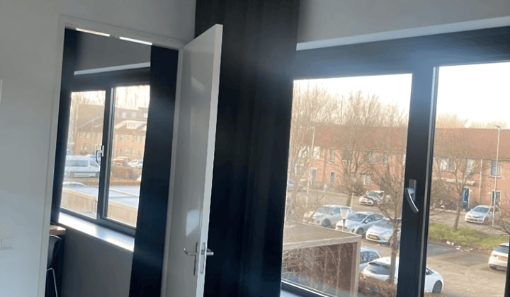 Kamer · 12 m² · €950,-