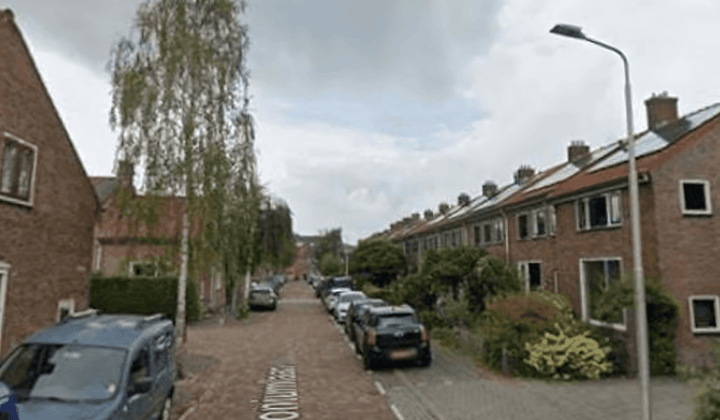 Woonhuis met tuin, wasmachineaansluiting en parkeermogelijkheid