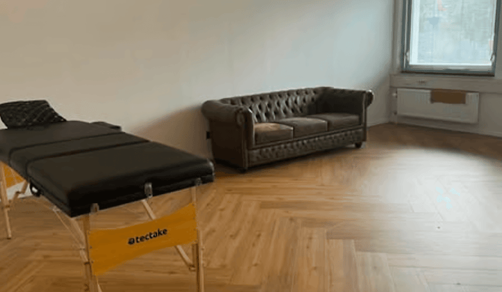 Bedrijfsruimte · 75 m² · €850,-