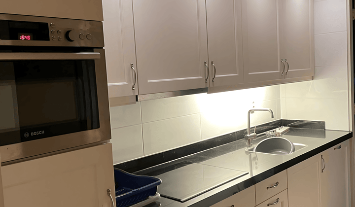 Kamer | 10m² | €350,-