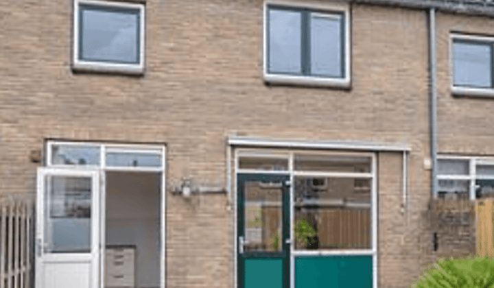 Gestoffeerde kamer met tuin en parkeerplek, inclusief wasmachine en wifi