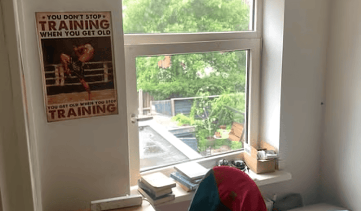 Kamer met balkon en wasmachine inclusief prijs
