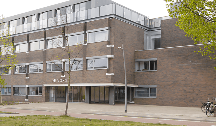 Studio · 52 m² · €1070,-