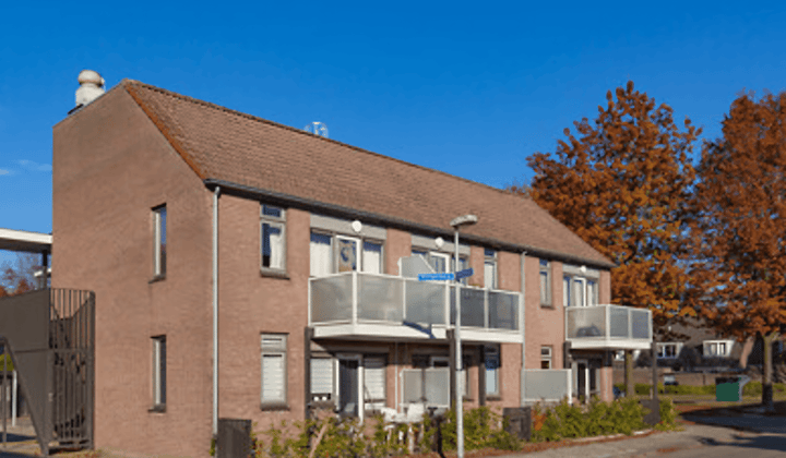 Maisonnette met Balkon en Parkeerplaats