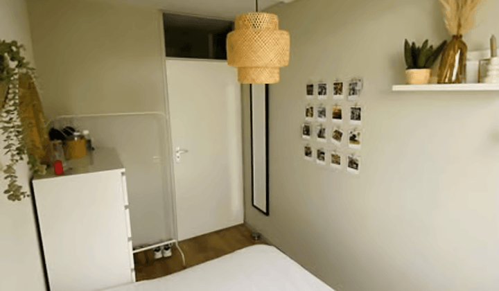 Kamer met gedeelde tuin en gezamenlijke woonkamer