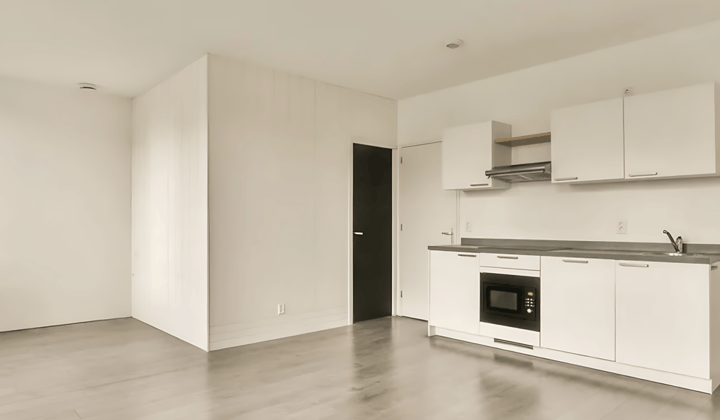 Kamer | 66m² | €960,-