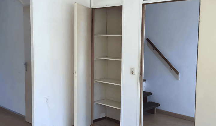 Antikraak woonruimte met twee slaapkamers en tuin