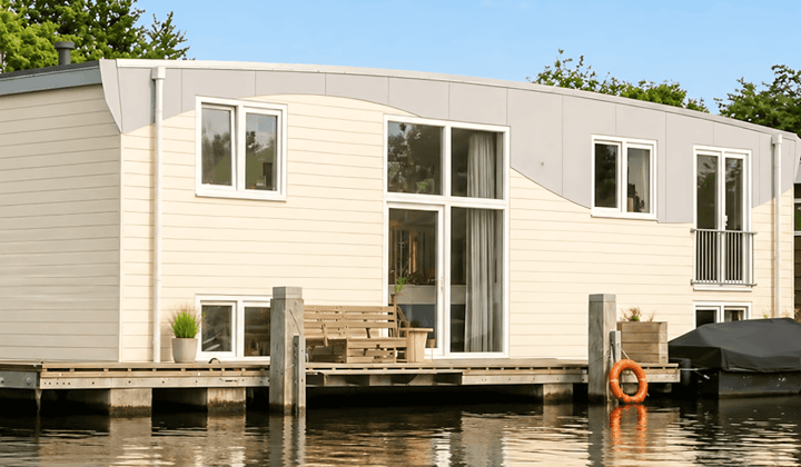 Woonboot · 120 m² · €2750,-