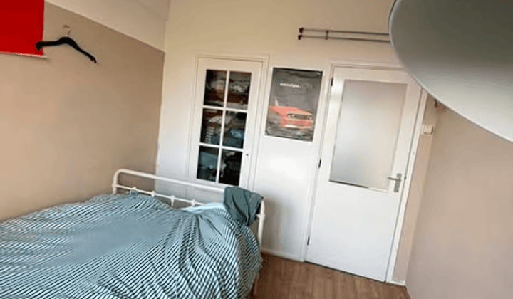 Gemeubileerde tijdelijke kamer