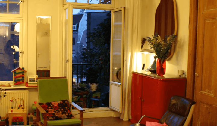 Gemeubileerd appartement met balkon en wasmachine
