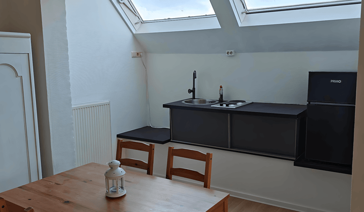 Studio · 27 m² · €637,-