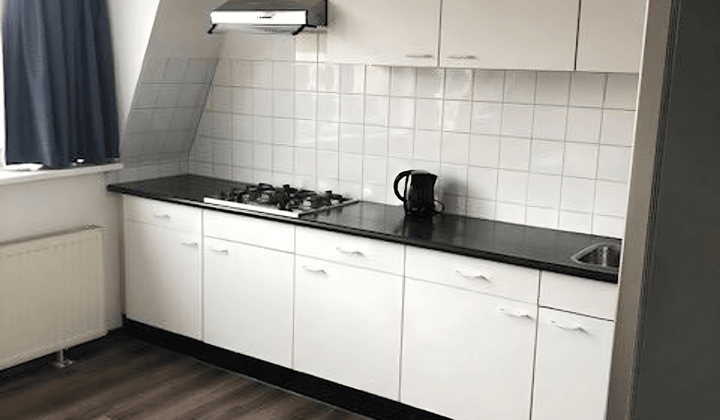 Gemeubileerde kamer 12 m² met tuin