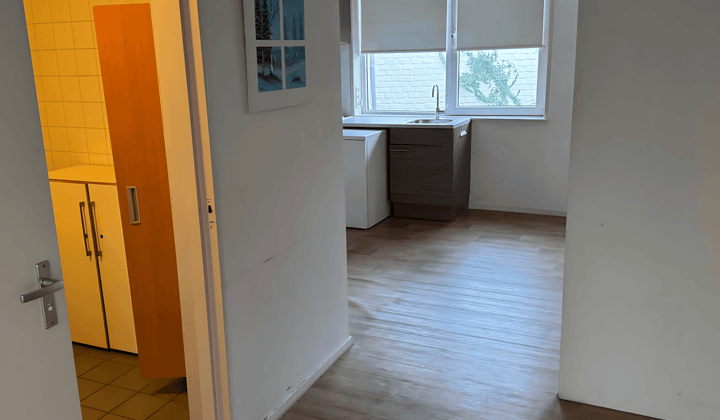 Appartement | 75m² | €330,-
