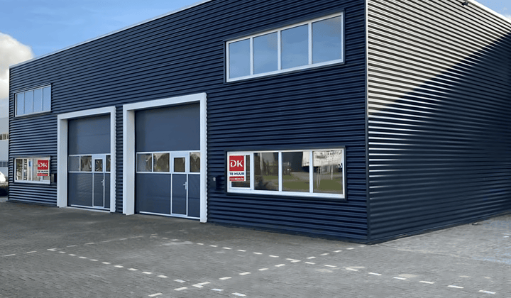 Bedrijfsruimte · 100 m² · €1150,-