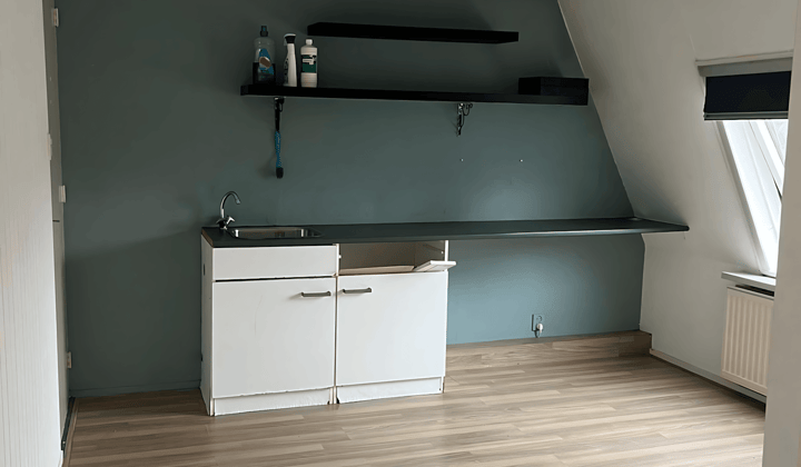 Kamer | 27m² | €560,-
