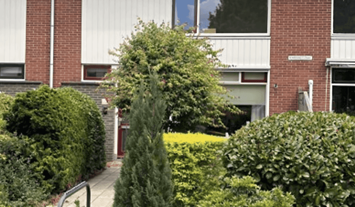 Kamer | 64m² | €907,-