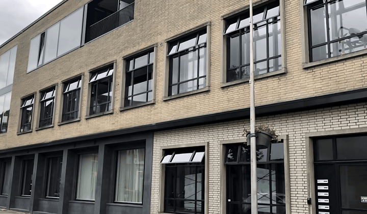 Kamer | 51m² | €1015,-