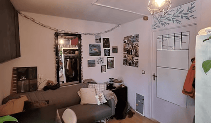 Kamer met gedeelde keuken en wasmachine