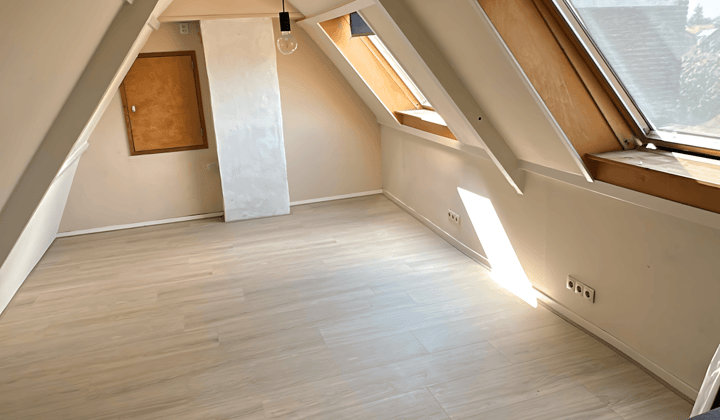 Kamer · 25 m² · €1199,-