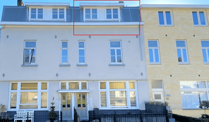Gestoffeerd appartement met parkeerplaats en wasmachine aansluiting