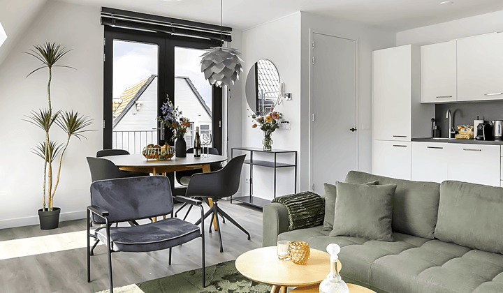 Gemeubileerd appartement met 1 slaapkamer en eigen keuken