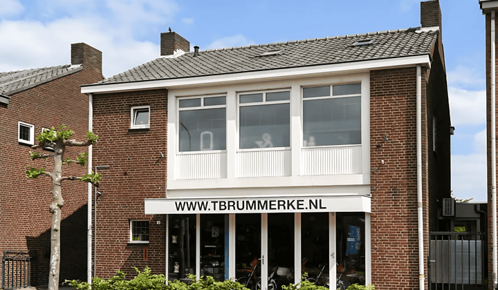 Huis · 193 m² · €1850,-