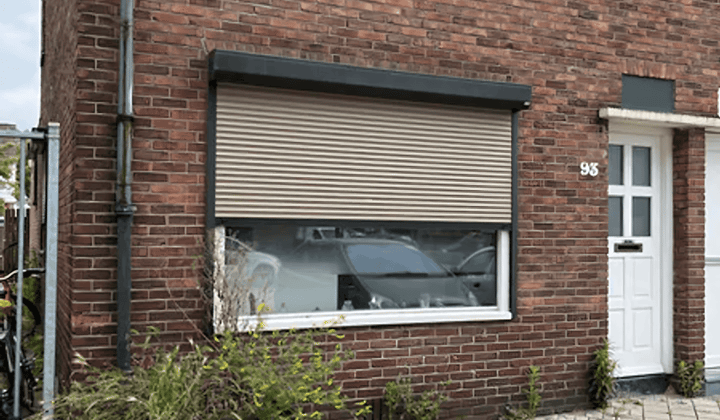Appartement 1 kamer gestoffeerd met tuin en parkeerplaats