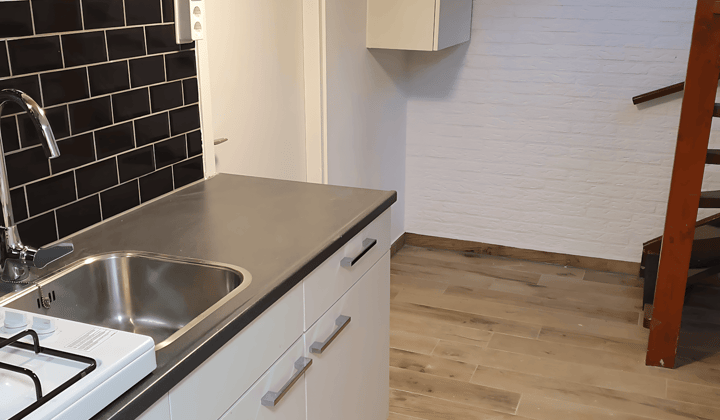 Studio · 20 m² · €685,-