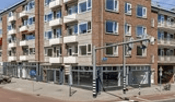 Bedrijfsruimte · 404 m² · €5285,-