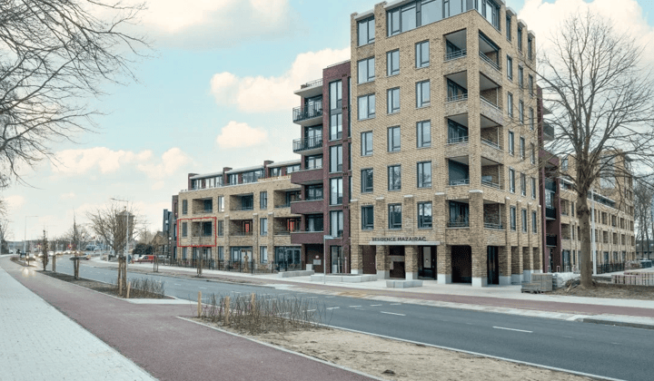 Appartement · 105 m² · €1495,-