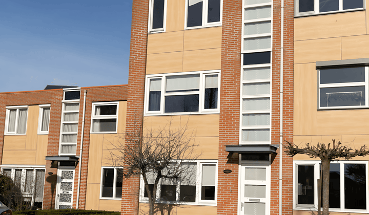 Huis | 140m² | €1945,-