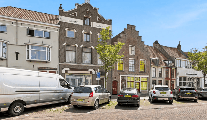 Huis | 151m² | Laarstraat | €1750,-