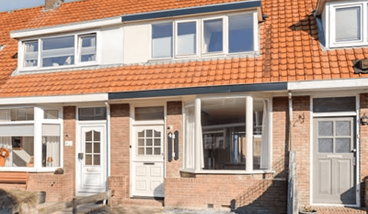 Huis · 80 m² · €1283,-