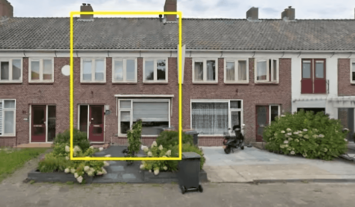 Tussenwoning met tuin en 5 slaapkamers