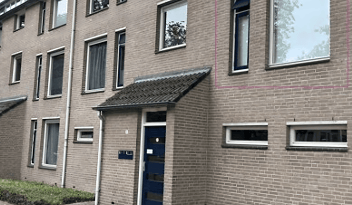 Appartement met Balkon en Parkeerplaats, Tijdelijk