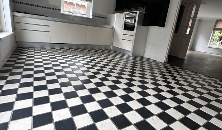Huis · 166 m² · €1625,-