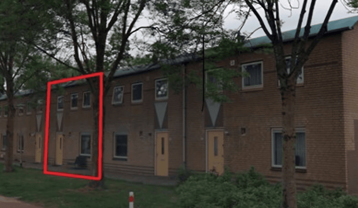 Eengezinswoning met tuin en parkeergelegenheid