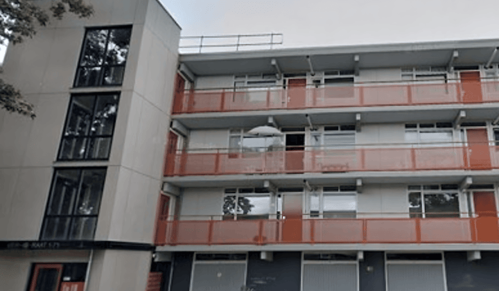 Appartement met balkon en parkeergelegenheid