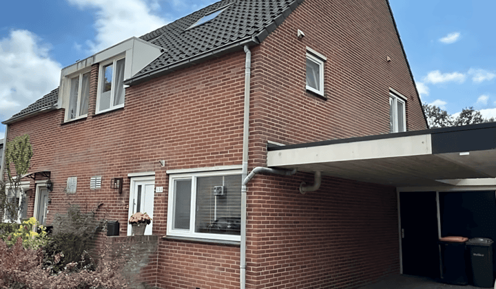 Huis · 115 m² · €1495,-