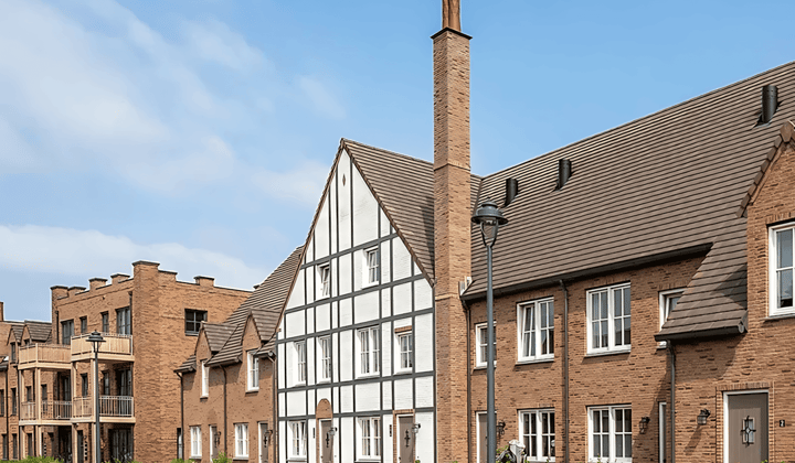 Huis · 136 m² · €2167,-
