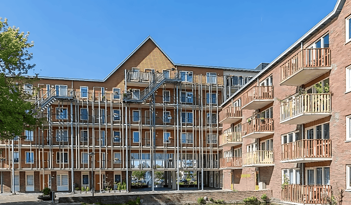 Appartement · 83 m² · €1275,-