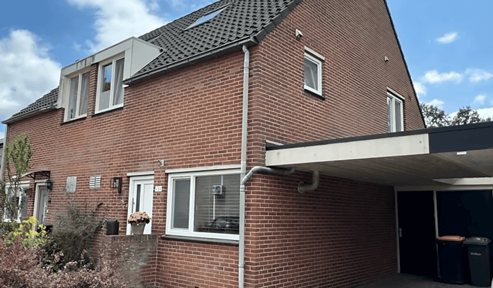Huis · 115 m² · €1495,-