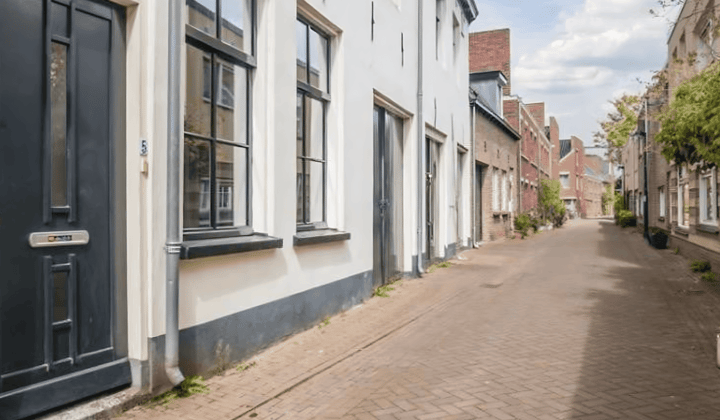 Appartement | 155m² | €2000,-