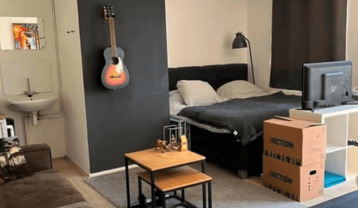 Kamer met Balkon en inschrijving mogelijk