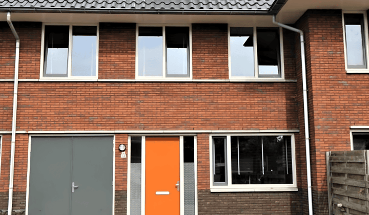 Huis · 187 m² · €2695,-