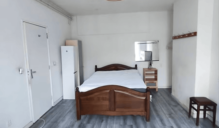 Kamer · €1100,-