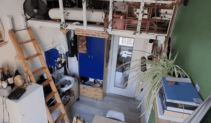 Tijdelijke studentenkamer met tuin