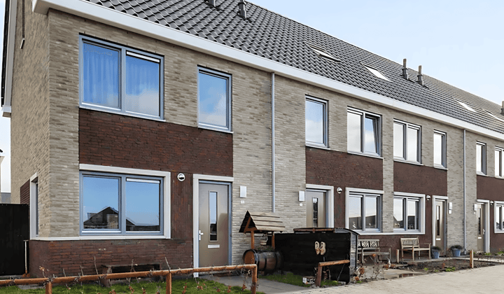 Huis · 111 m² · €1414,-