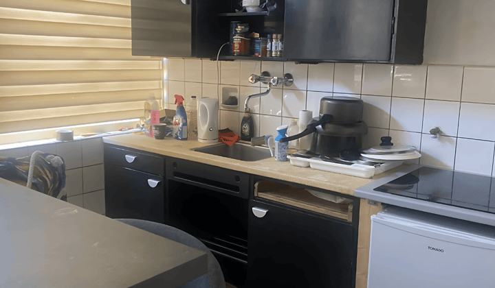 Studio · 35 m² · €1200,-