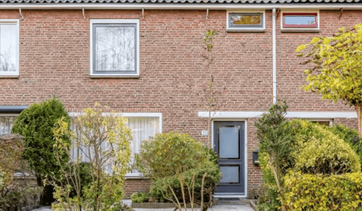 Huis · 112 m² · €2750,-